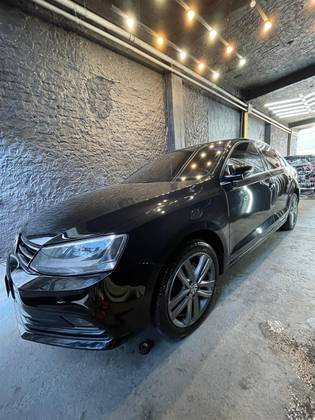 VOLKSWAGEN JETTA 2.0 TSI HIGHLINE 211CV GASOLINA 4P TIPTRONIC